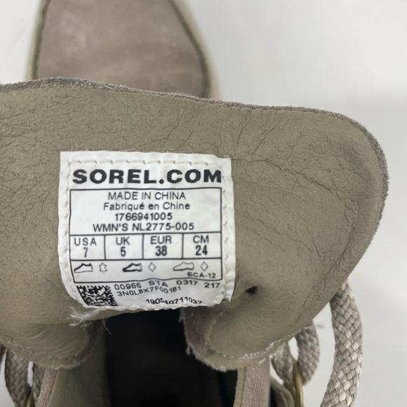 Sorel Women's Sneakchic Alpine Kettle Boot Sz 7 Gray Tan - Picture 9 of 9